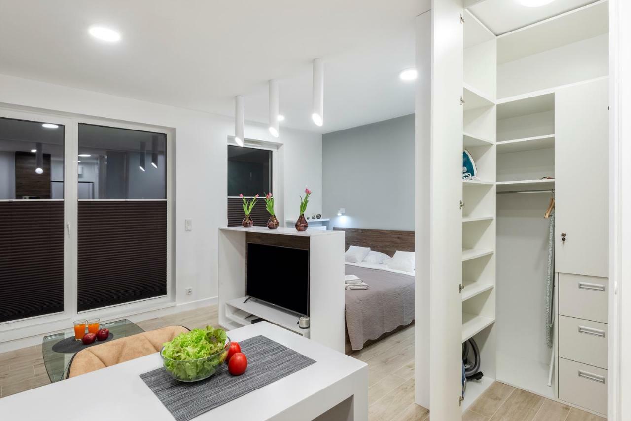 Apartament Luxury Miedzyborska 8B Варшава Екстер'єр фото